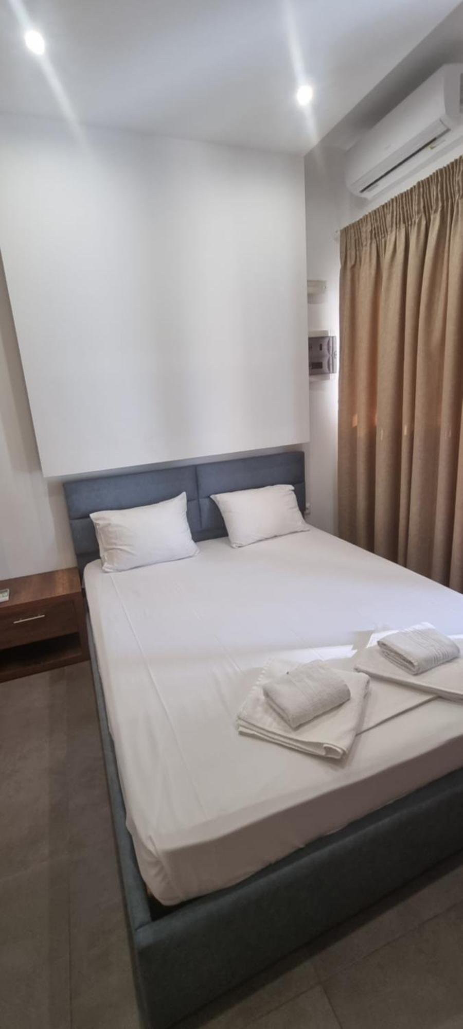 Sophia Seaview Suites & Restaurant Nea Vrasna Room photo